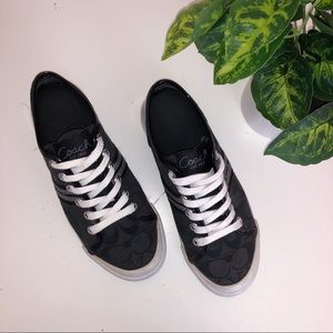 Authentic COACH classic sneakers 👟